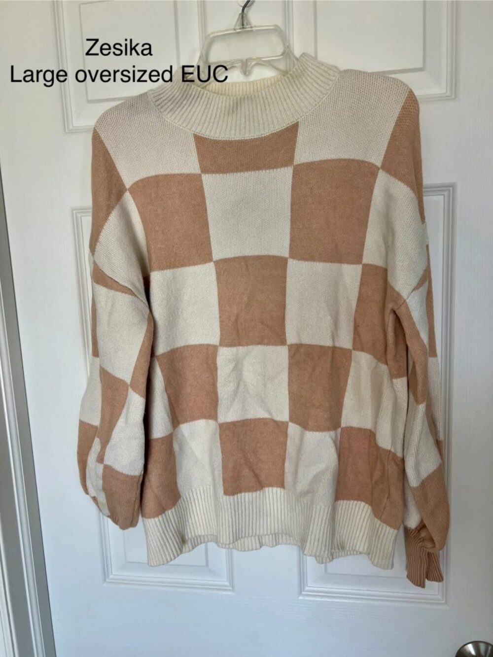 Oversized Checkered Mock Neck Sweater Cream Camel Size L